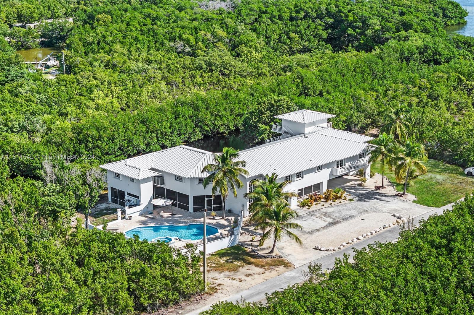 914 Grande Avenue Key Largo FL 33037