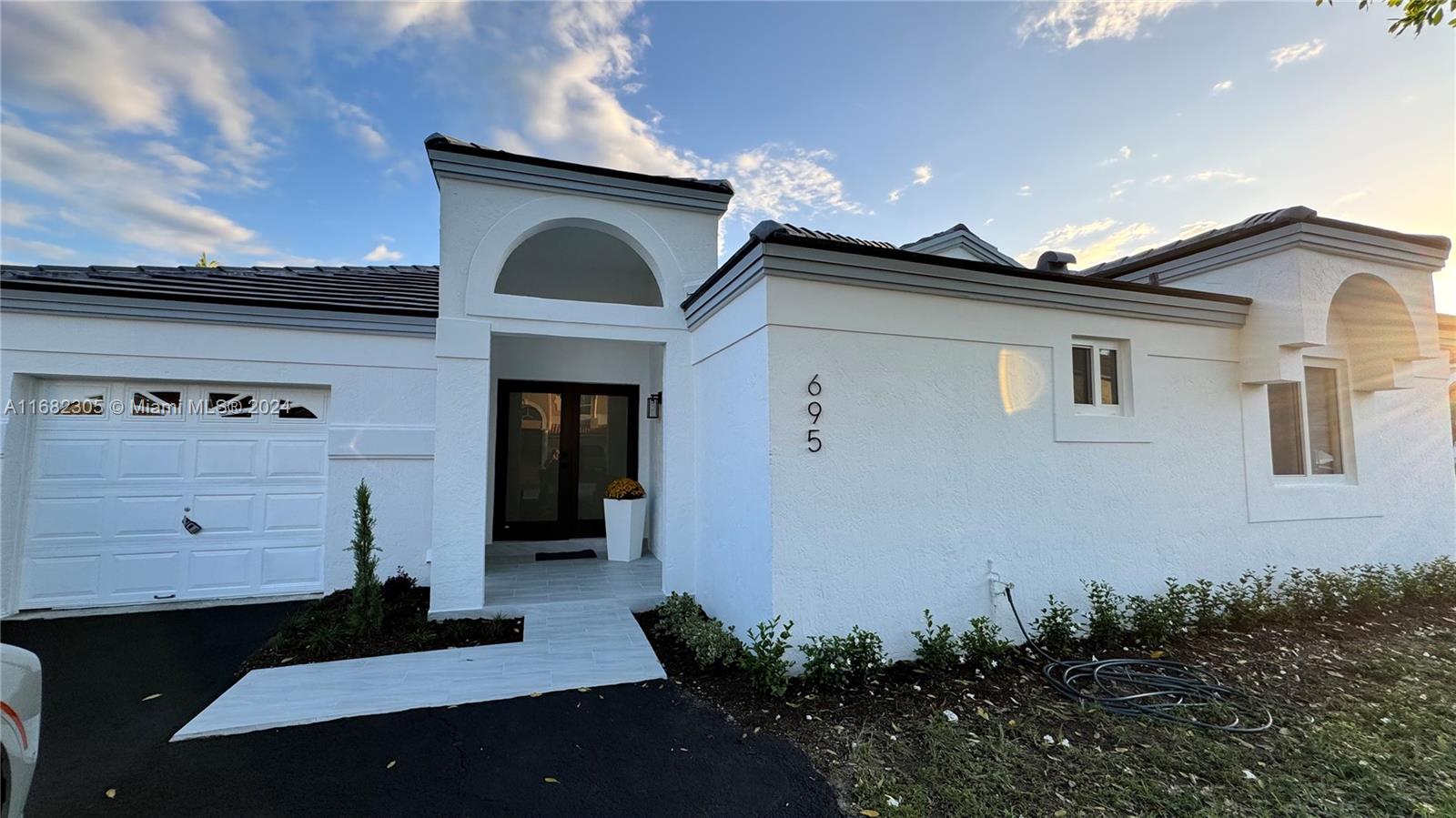 695 NW 126th Court Miami FL 33182