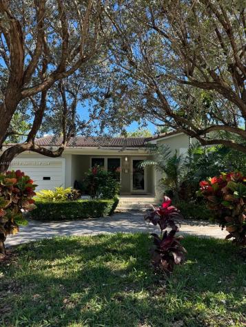 9165 Emerson Avenue Surfside FL 33154