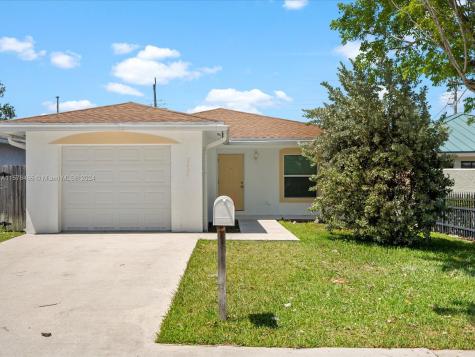 2209 Raleigh Street Hollywood FL 33020