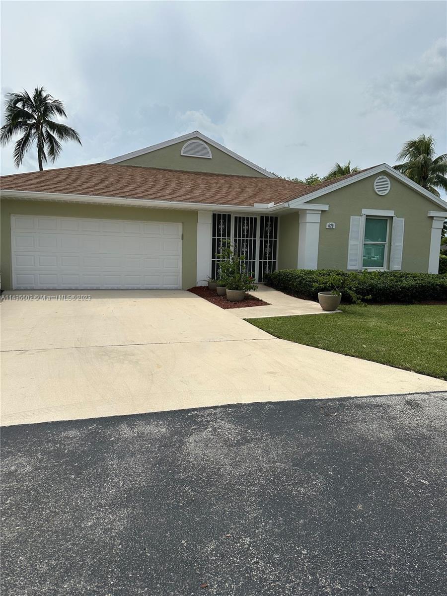 620 SE 27th Lane Homestead FL 33033