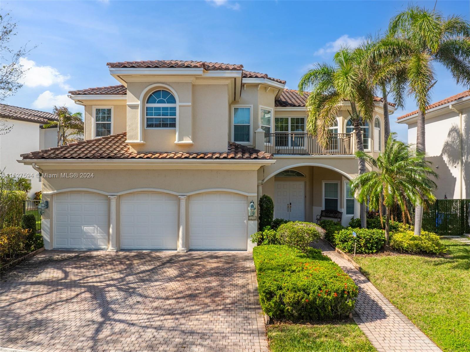 1250 Seagull Terrace Hollywood FL 33019