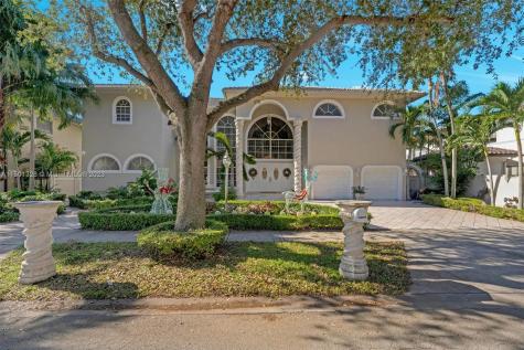 16760 NW 84th Court Miami Lakes FL 33016
