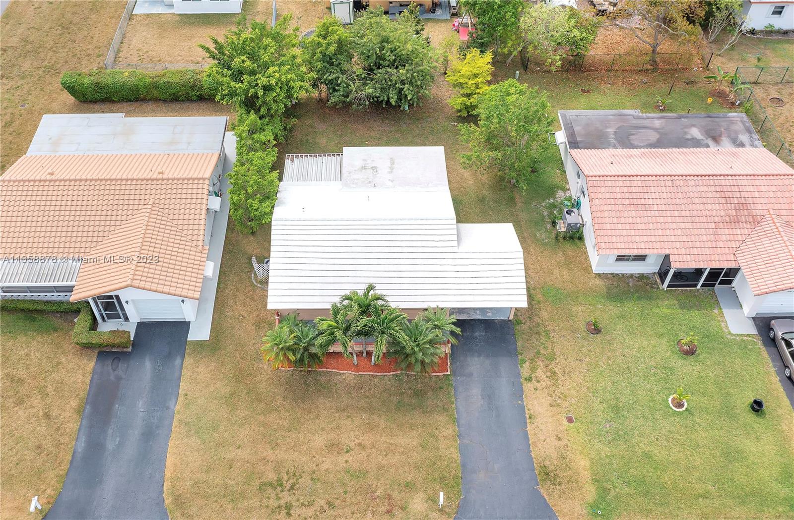 9702 NW 70th Court Tamarac FL 33321