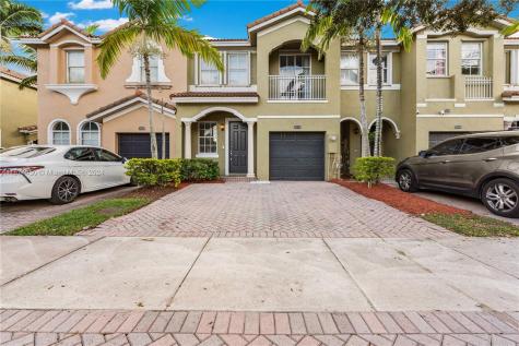 2518 SE 15th Court Homestead FL 33035