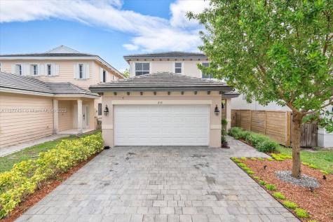 255 SE 31st Terrace Homestead FL 33033