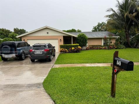 849 Camellia Drive Royal Palm Beach FL 33411