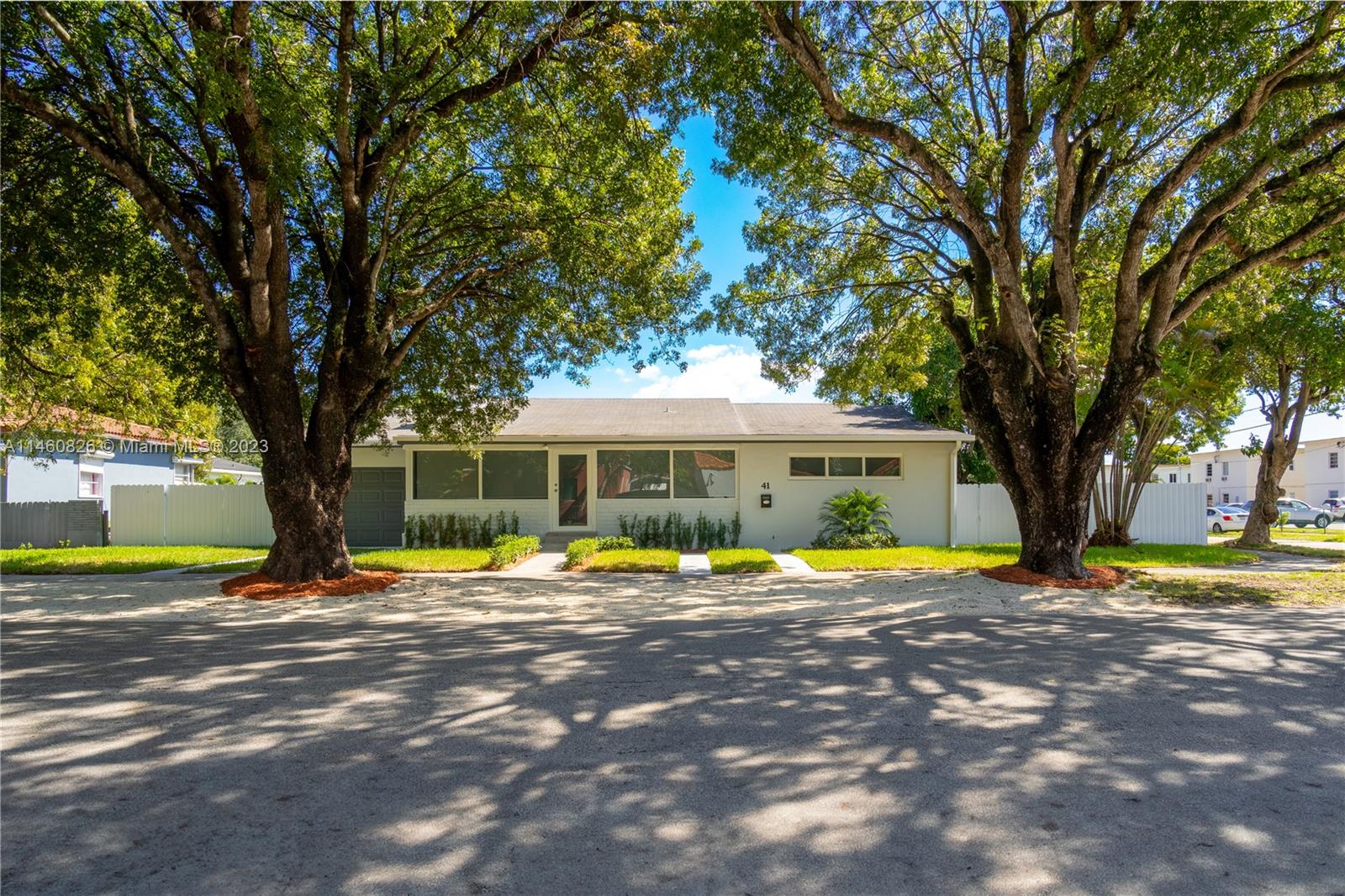 41 NW 40th Avenue Miami FL 33126