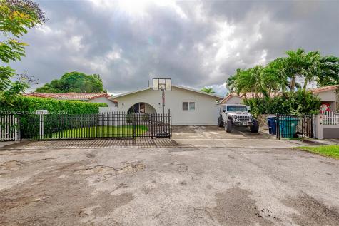 7650 NW 4th Street Miami FL 33126