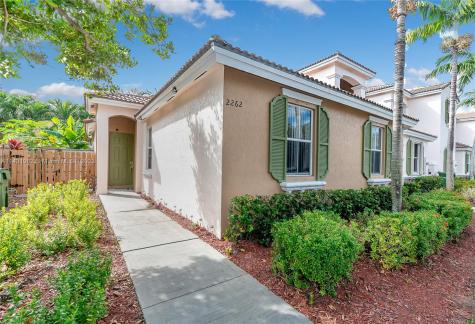2262 NE 42nd Circle Homestead FL 33033