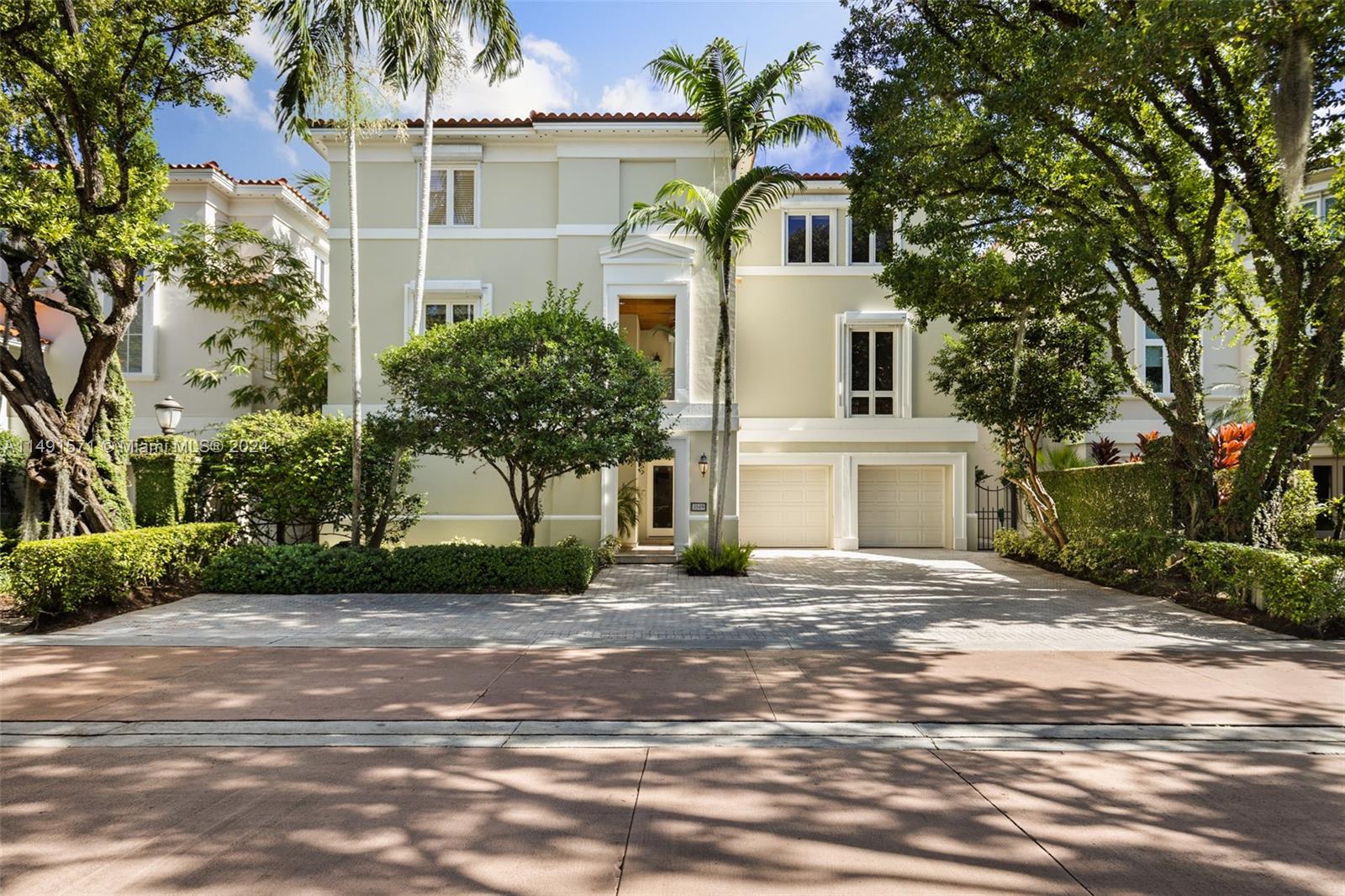 3509 Bayshore Villas Drive Miami FL 33133