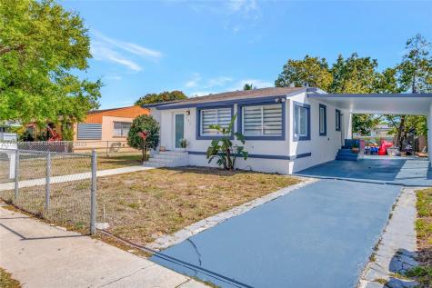 152 W 37th Street Hialeah FL 33012