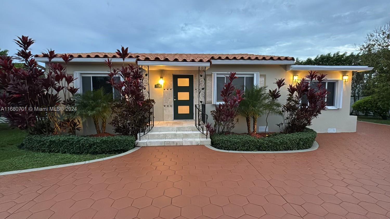 6190 SW 20th Street Miami FL 33155