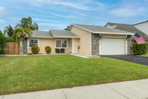 1279 N Fieldlark Lane Homestead FL 33035