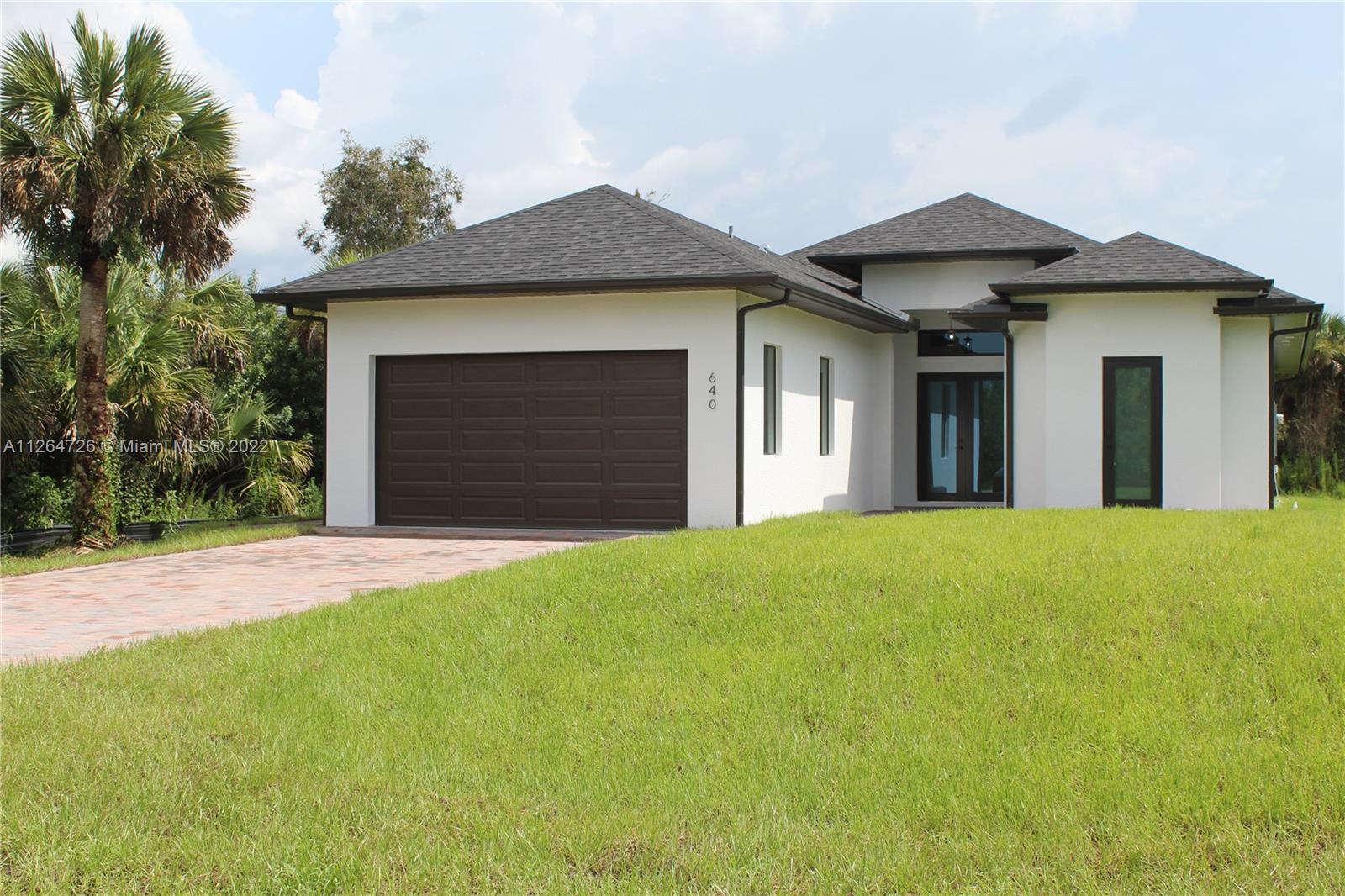 640 37th Avenue NW Naples FL 34120