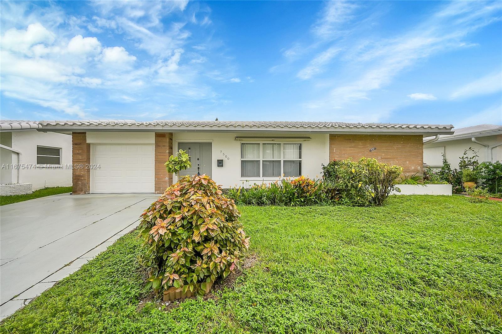 7500 NW 70th Terrace Tamarac FL 33321