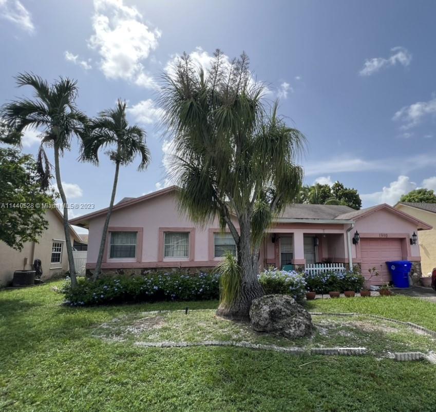 1910 SW 86th Avenue North Lauderdale FL 33068