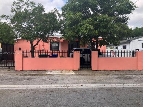 729 NW 55th Street Miami FL 33127