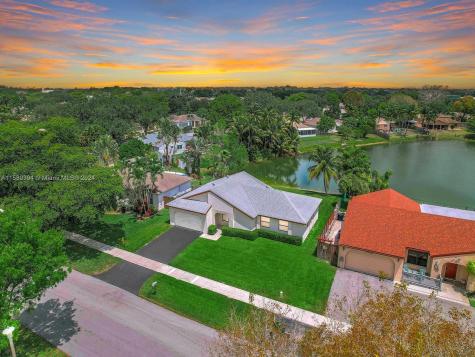 11709 SW 51st Court Cooper City FL 33330