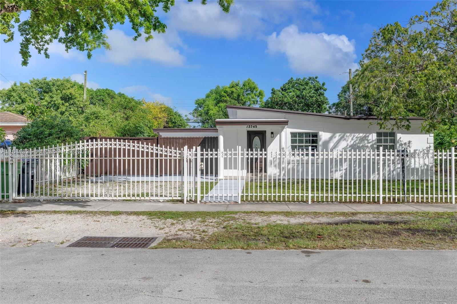 13745 NW 5th Avenue North Miami FL 33168