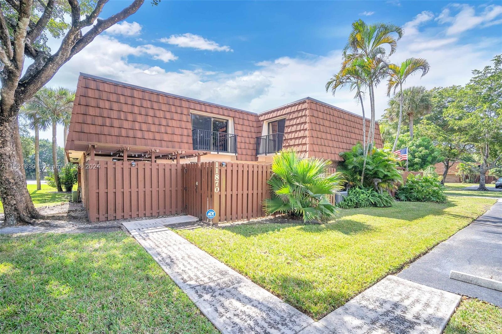 11870 SW 9th Court Davie FL 33325