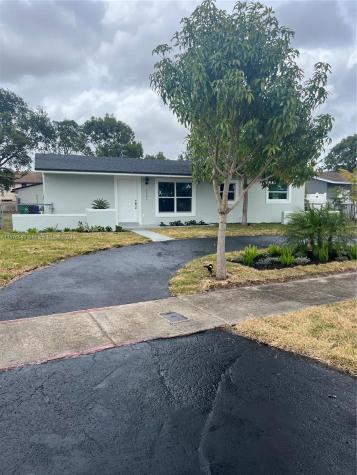 3321 NW 196th Lane Miami Gardens FL 33056