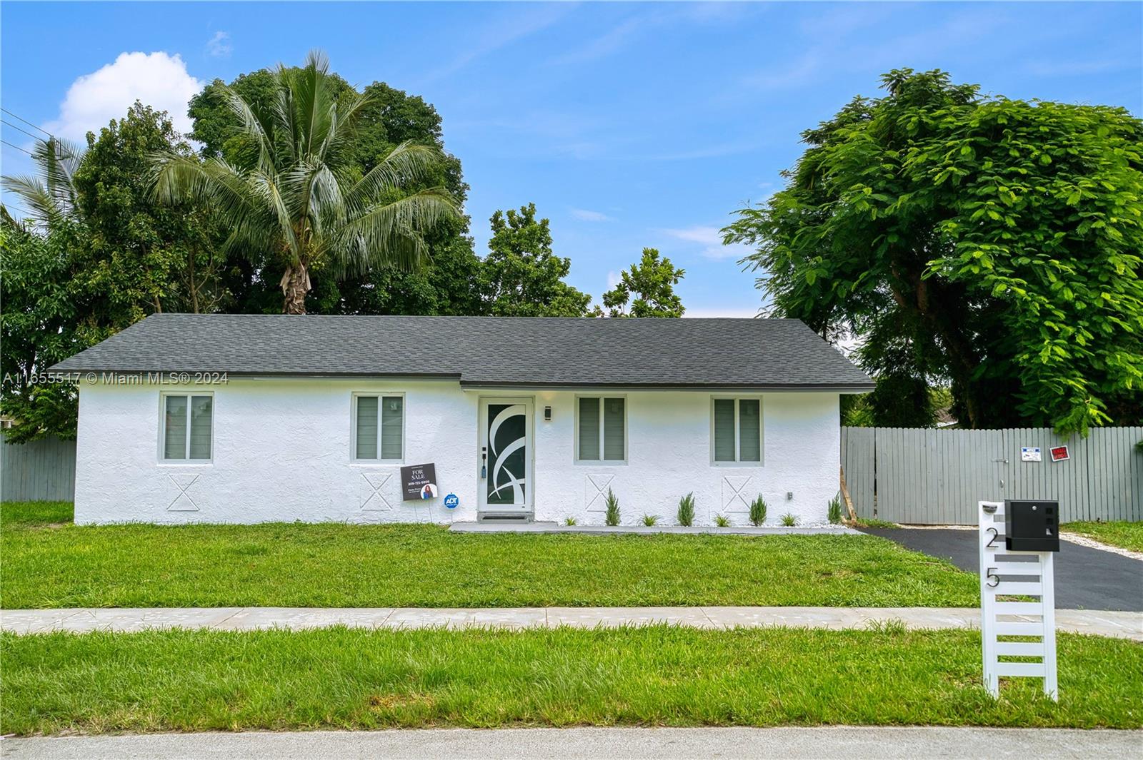 25 SW 17th Avenue Homestead FL 33030