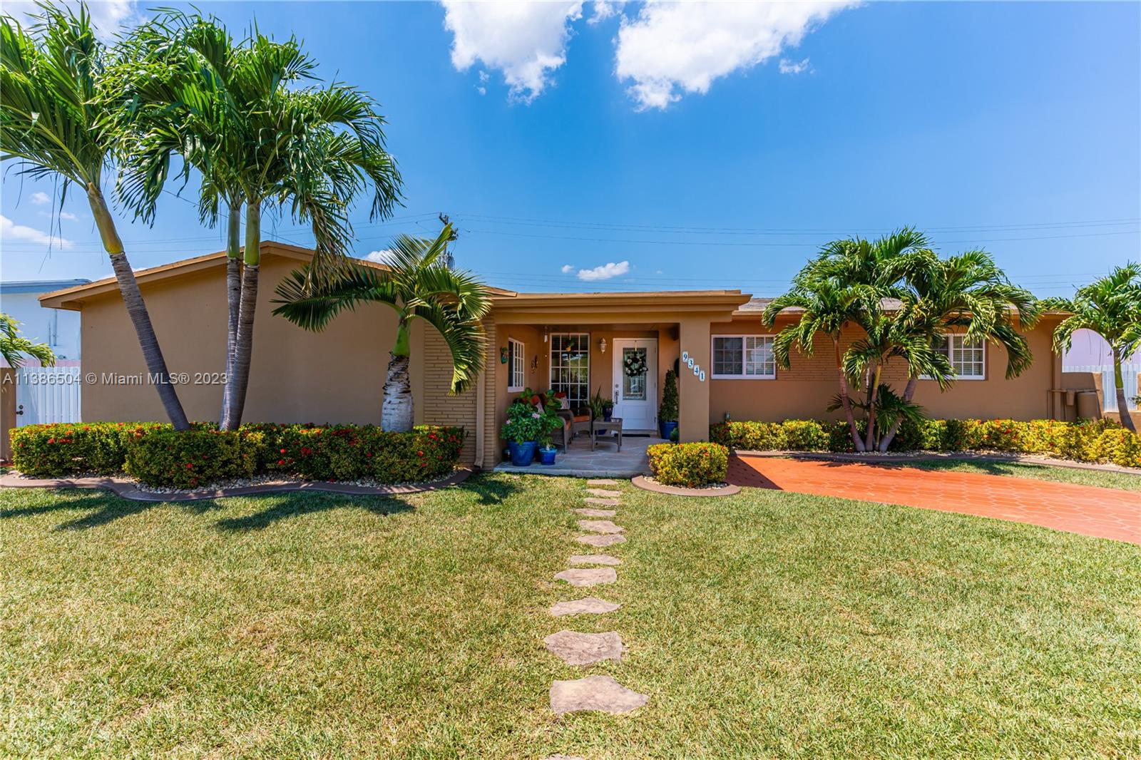 9341 SW 57th Terrace Miami FL 33173
