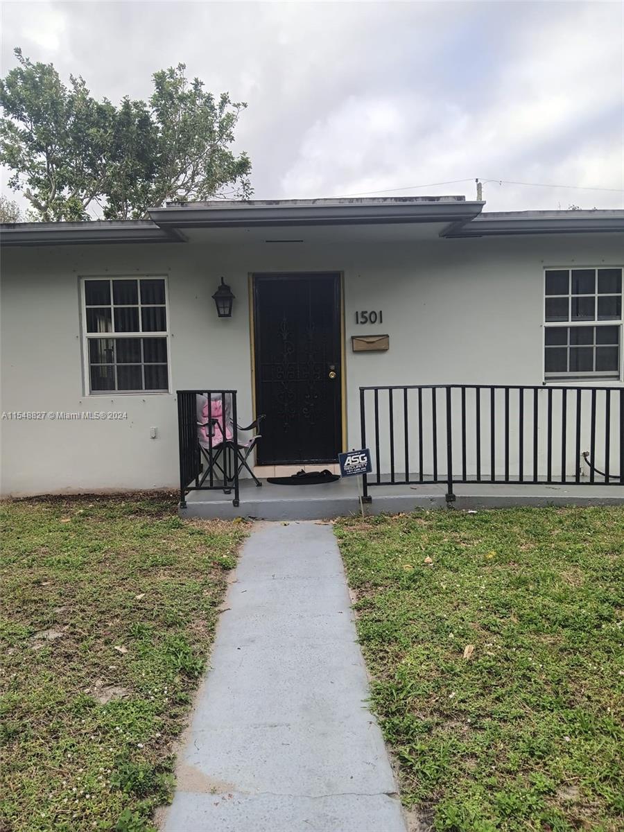 1501 NE 154th Terrace North Miami Beach FL 33162