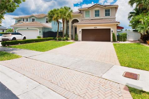 16277 SW 44th Street Miami FL 33185