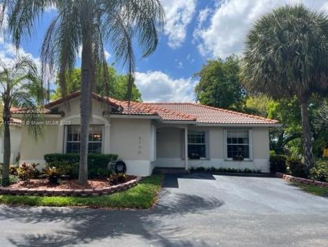 5770 NW 98th Court Doral FL 33178