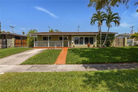 9485 Dominican Drive Cutler Bay FL 33189