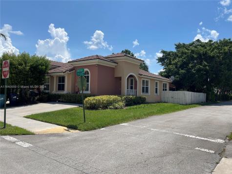23852 SW 109th Place Homestead FL 33032