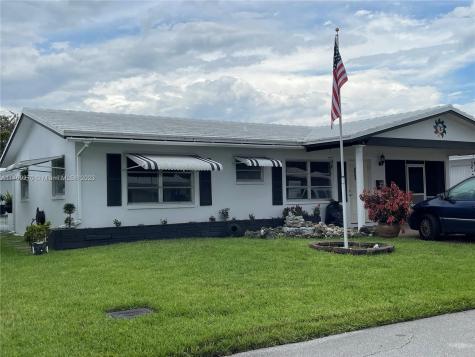 8204 NW 59th Court Tamarac FL 33321
