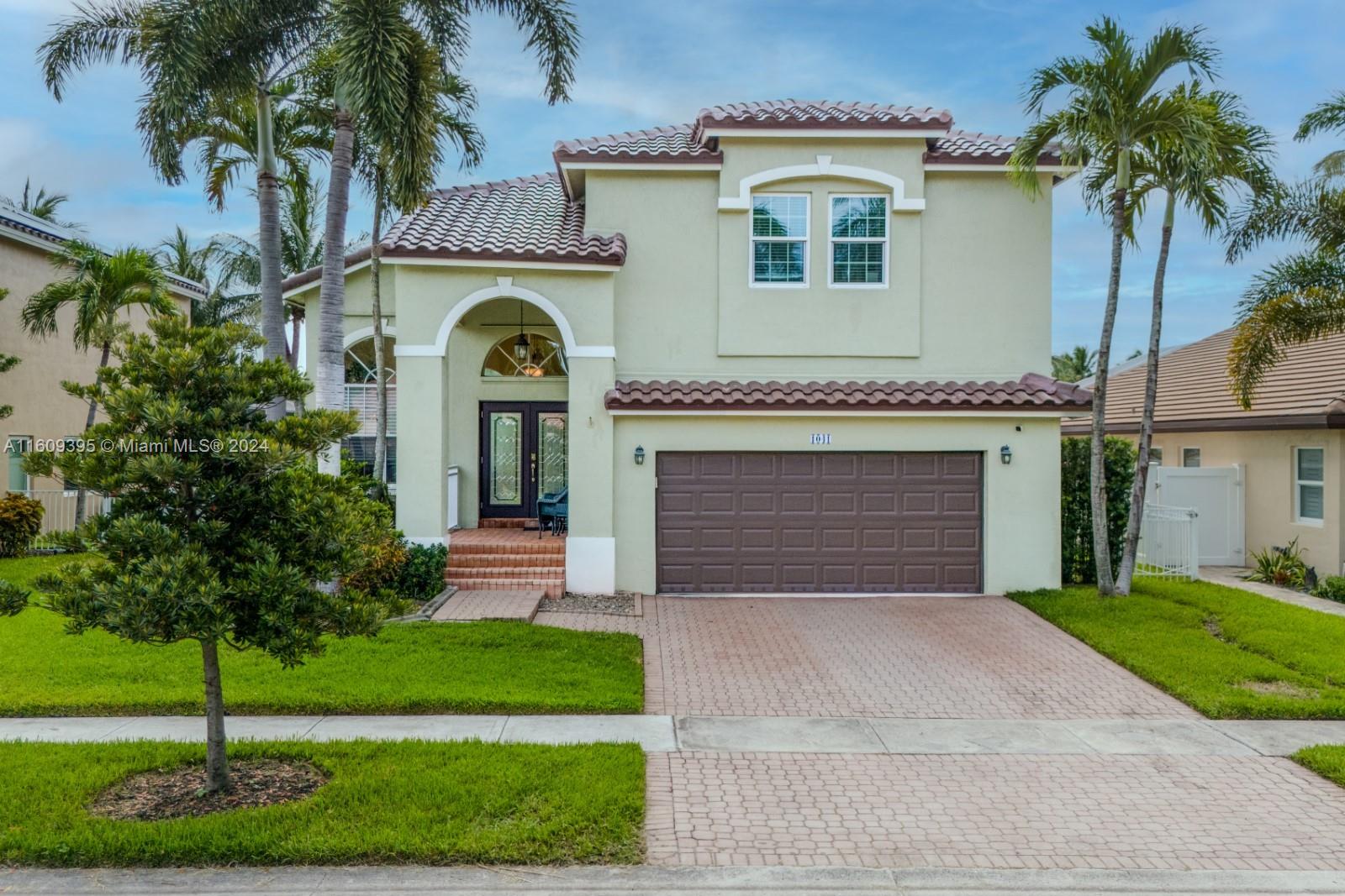 1041 NW 185th Avenue Pembroke Pines FL 33029
