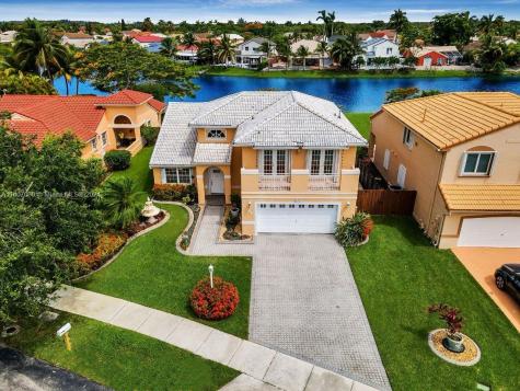 15937 SW 85th Street Miami FL 33193