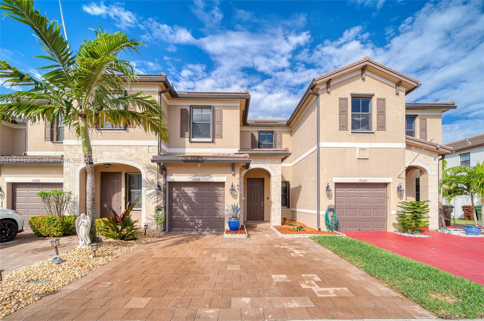 10410 W 34th Lane Hialeah FL 33018
