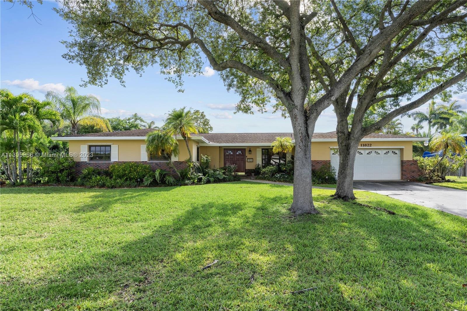 11822 SW 100th Avenue Miami FL 33176