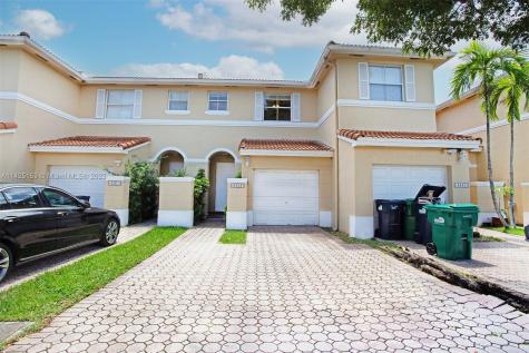 4353 NW 110th Avenue Doral FL 33178