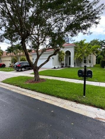 1250 NE 37th Avenue Homestead FL 33033