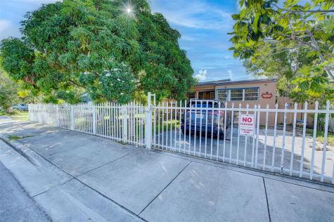 1730 NE 160th Street North Miami Beach FL 33162