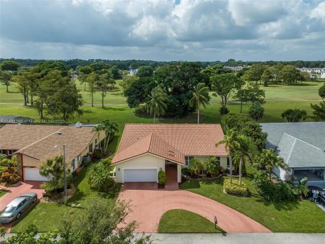 8304 NW 80th Street Tamarac FL 33321