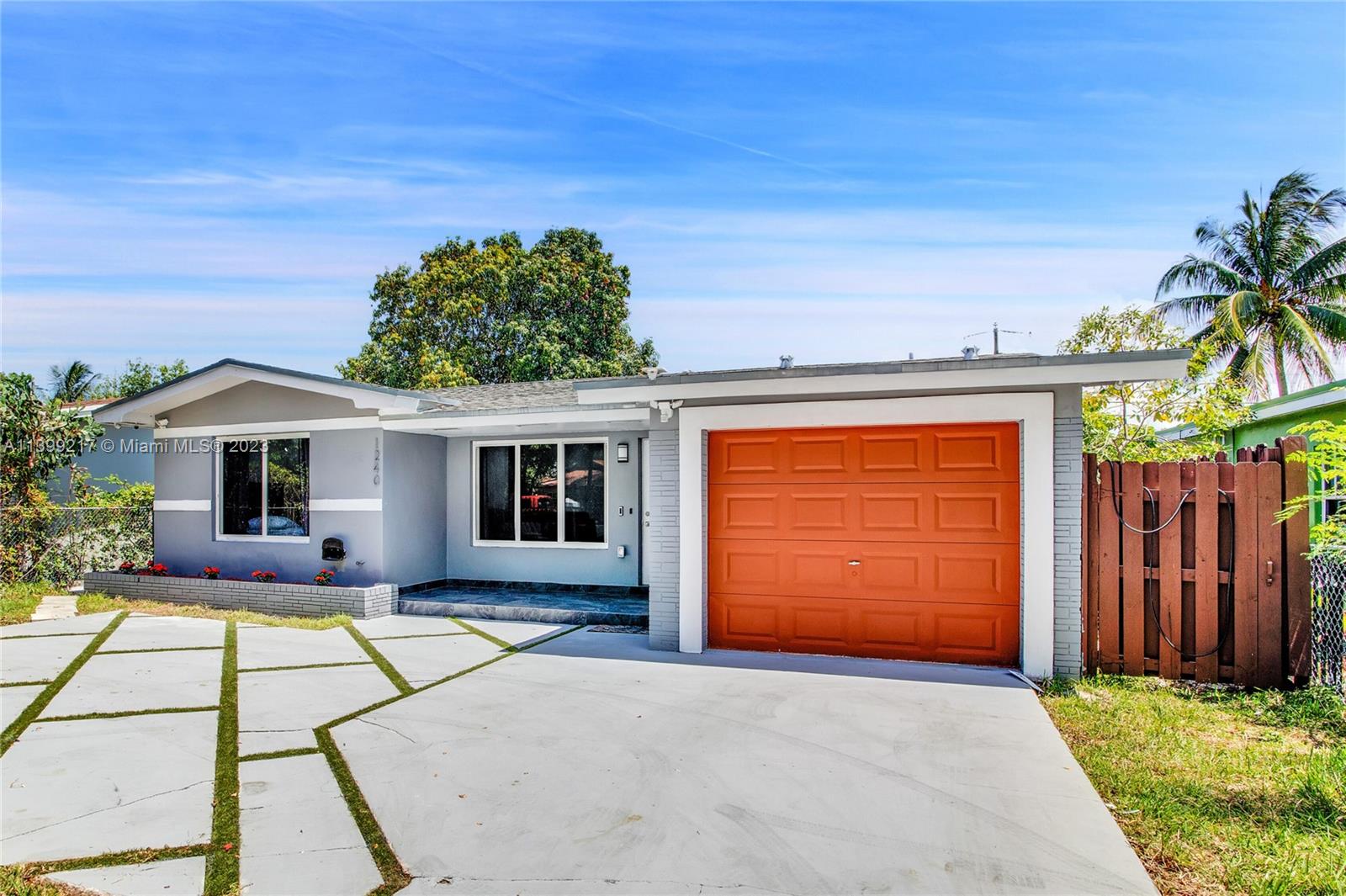 1240 NE 159th Street North Miami Beach FL 33162