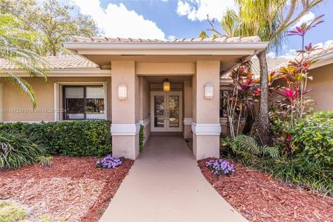 10142 NW 13th Court Plantation FL 33322