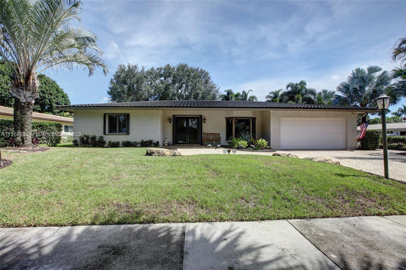 1450 SW 70th Terrace Plantation FL 33317