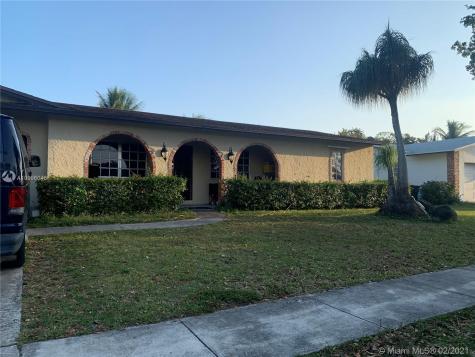 3900 NW 4th Court Coconut Creek FL 33066