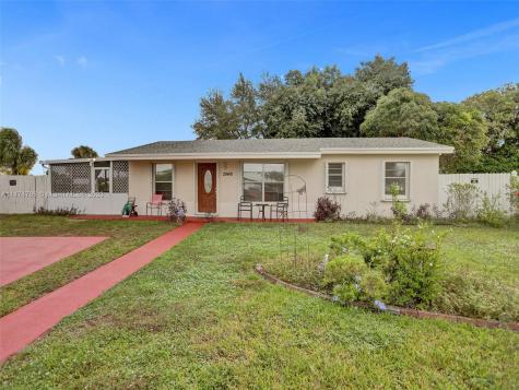 20401 NW 40th Court Miami Gardens FL 33055