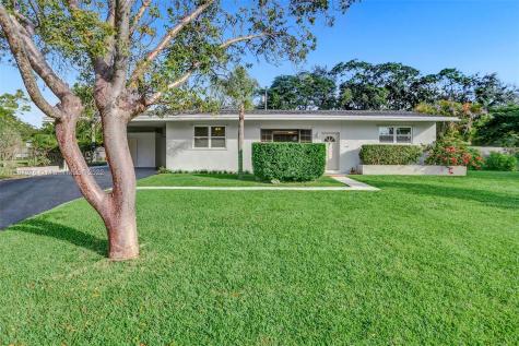 8225 SW 117th Terrace Miami FL 33156