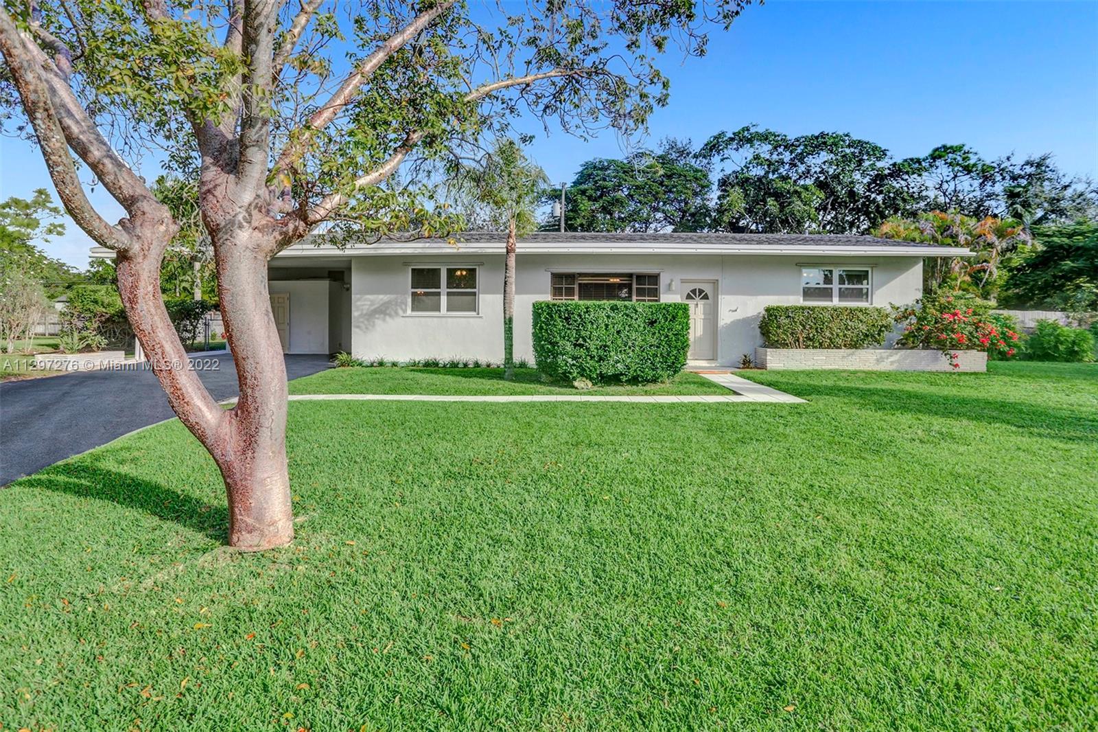 8225 SW 117th Terrace Miami FL 33156