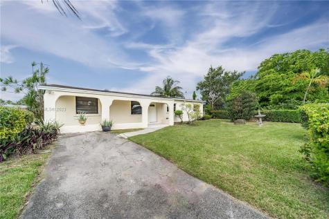 11073 SW 224th Street Miami FL 33170
